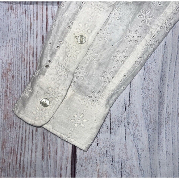 Polo Ralph Lauren Women's White Eyelet Floral Sheer Button Up Top Size SP - Picture 8 of 10